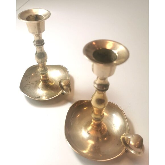 Pair Vintage Brass Chamberstick Candle Holders Ring Handle Finger Hold Drip Tray - Picture 8 of 9